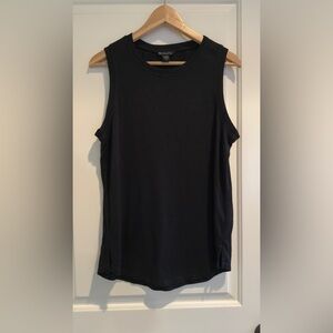Athleta‎ tank